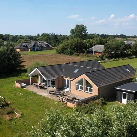 Dom wakacyjny 2002-romo-juvrevej-51b *